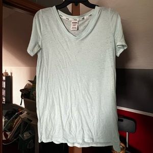 PINK v neck short sleeve tee